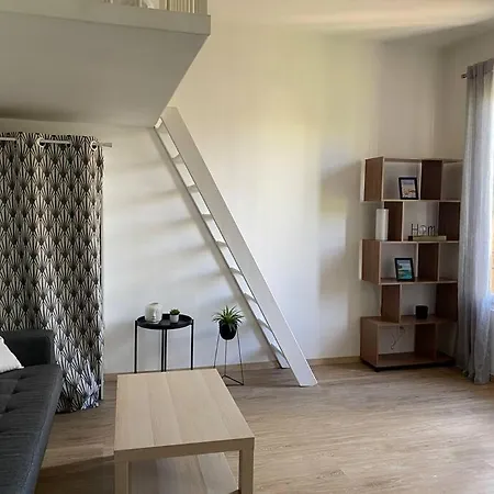 Spacieux A Proximite Du Centre De Cannes Appartement *